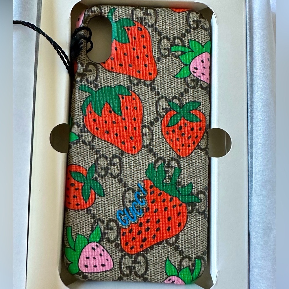 Gucci iPhone X/XS Case NIB